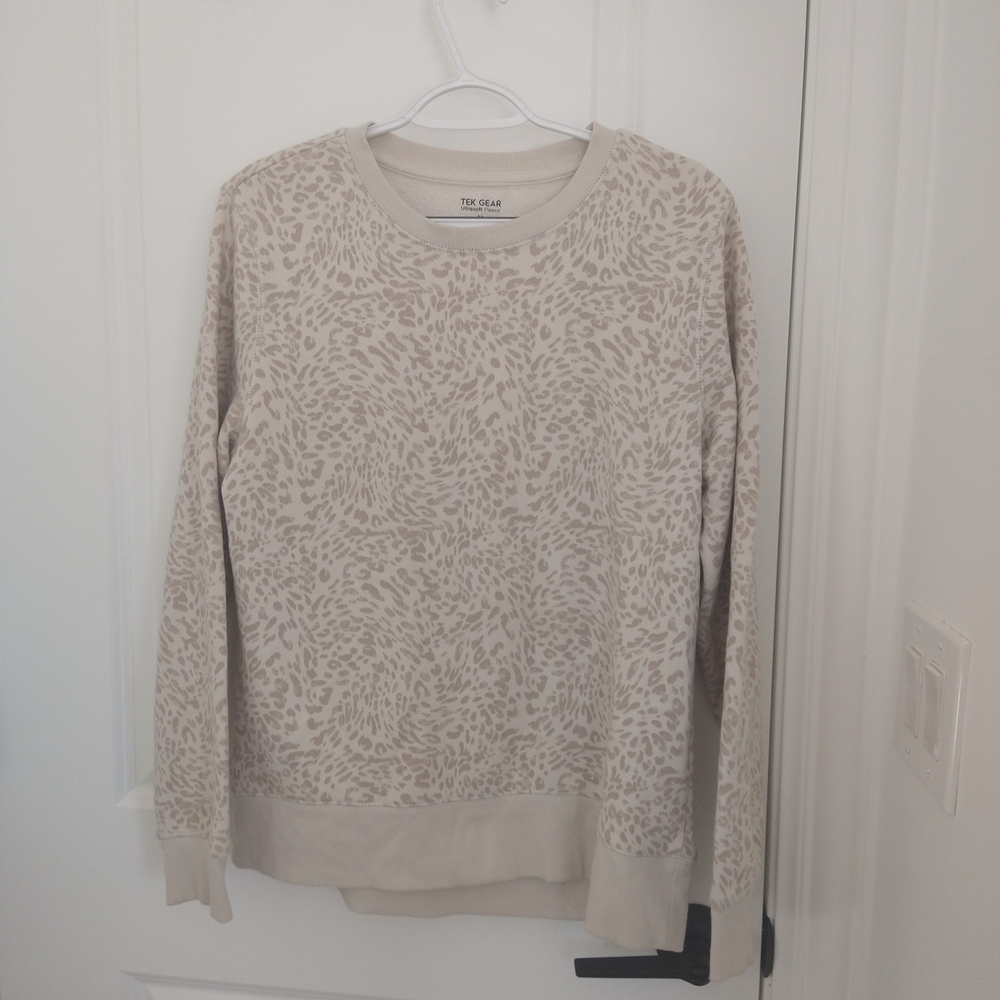 Tek Gear Beige Patterned Crew Neck Sweater